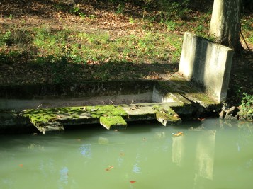 ste-eulalie_lavoir