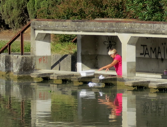 villesesquelande_lavoir