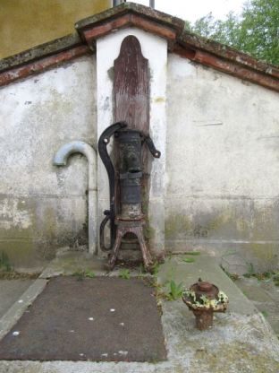 Montgiscard lock pump