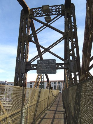 Agen passerele over railway