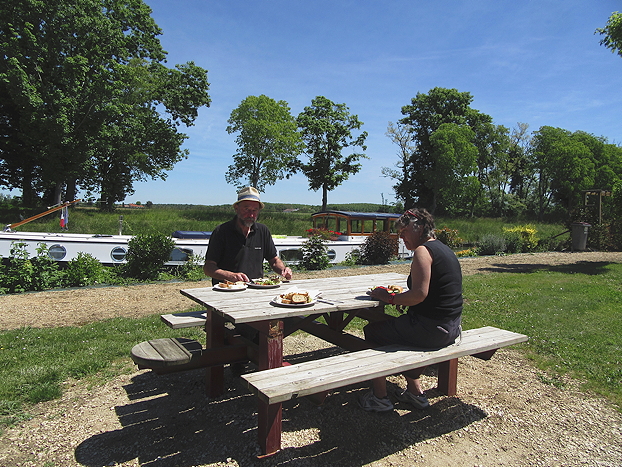 St Porquier lunch stop