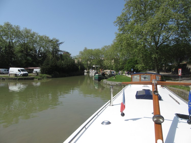 B6894068-3D04-4F1A-BFD2-D90A370AB853