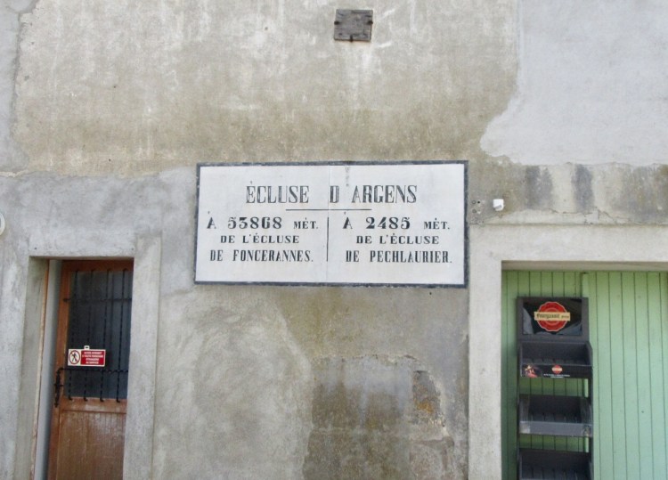 A0E7D3C2-E322-4C83-866B-AB32C6071AC2