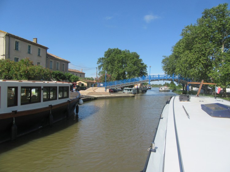 22657DDE-B474-4884-8E35-68786068F520