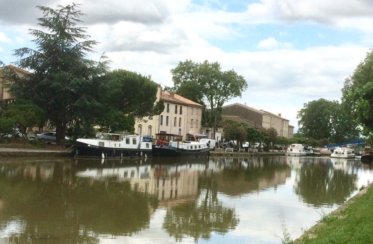 B1EB84A0-3625-4DE4-AE94-9D216E60F07D