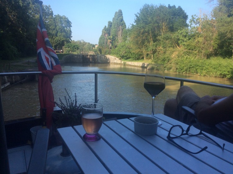 5FB4D313-9A56-4624-B8AC-083EB62C3012