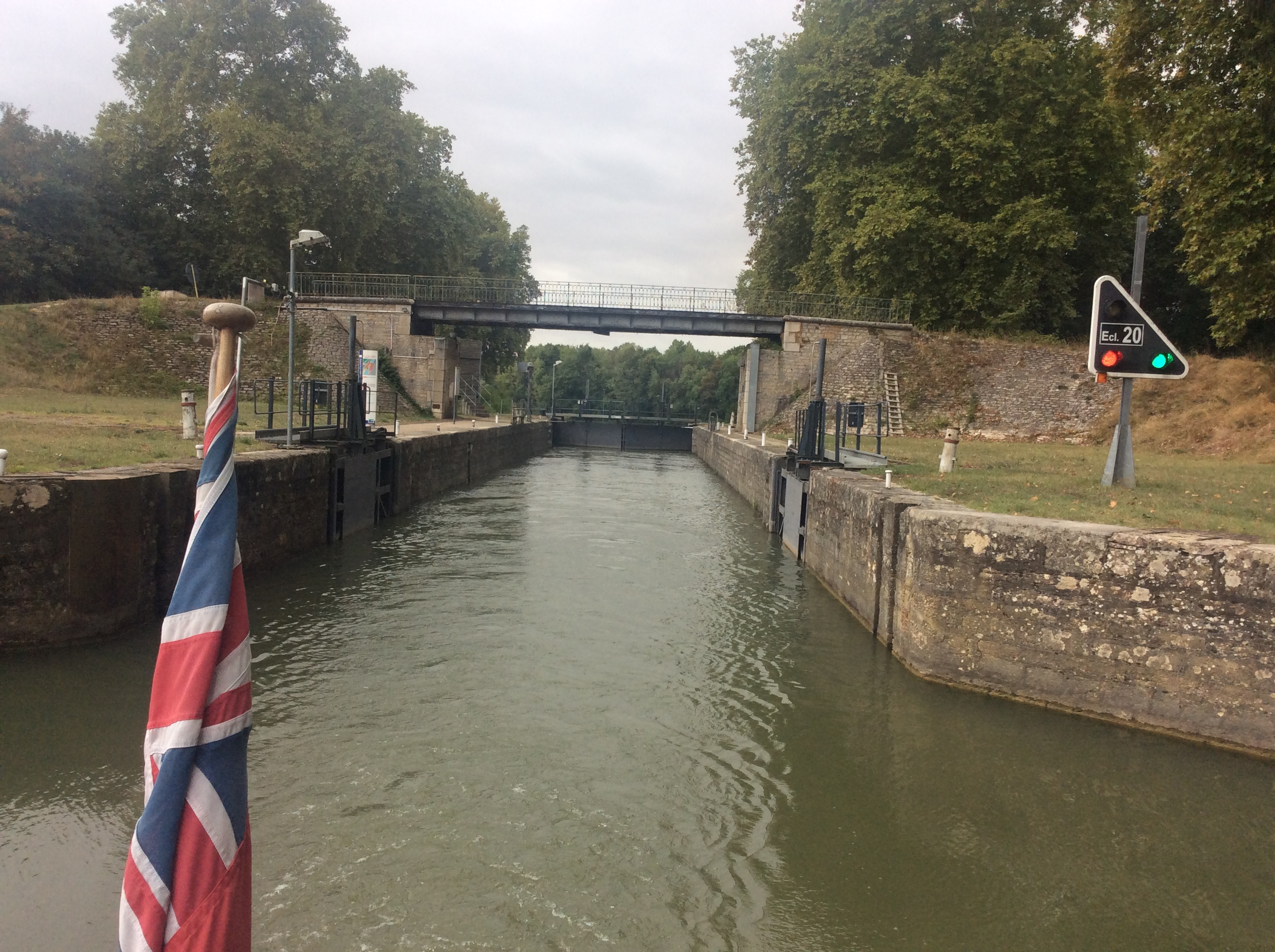 3A697964-2428-4B7F-B35F-98C2604DBE91