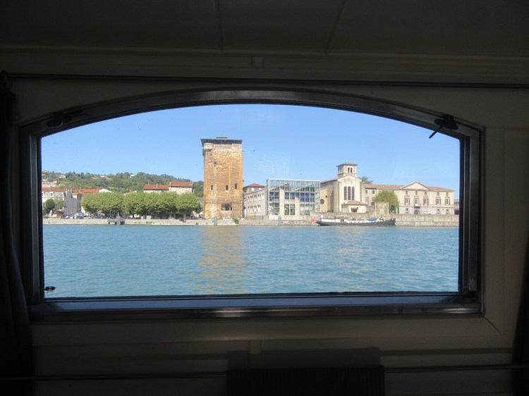 E66B45DC-13AE-4AFC-82AE-8FD54ECAADA5