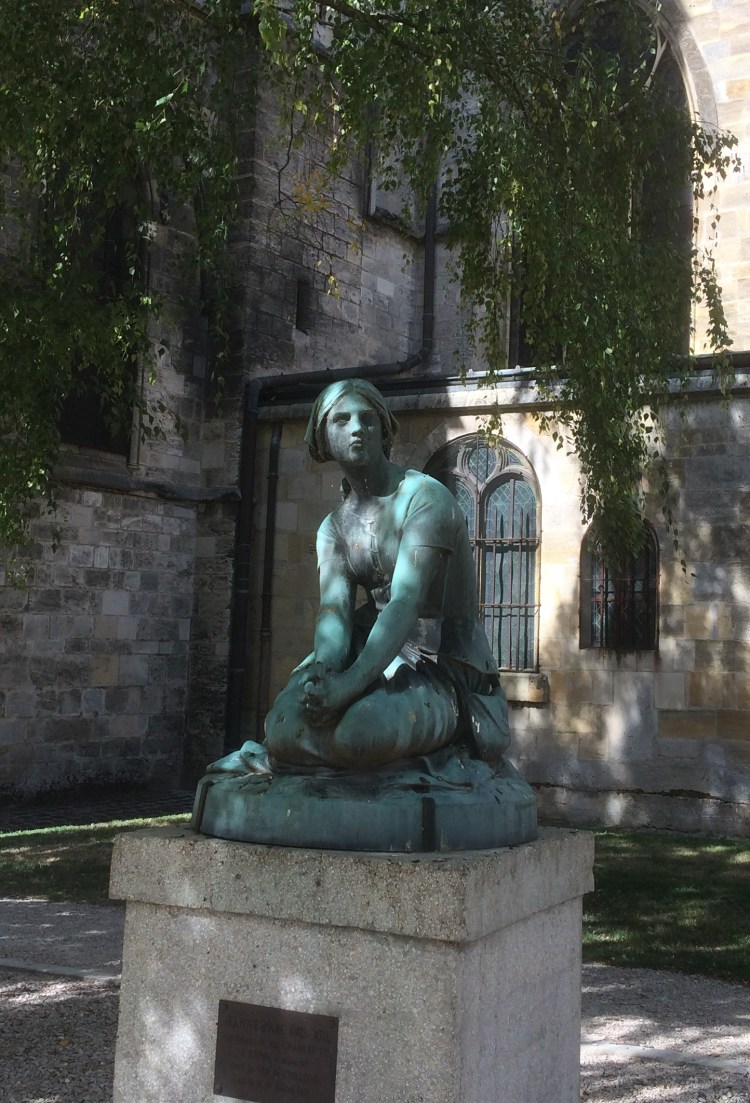 1CB48EEB-E78D-423C-A36F-F247754B73B7