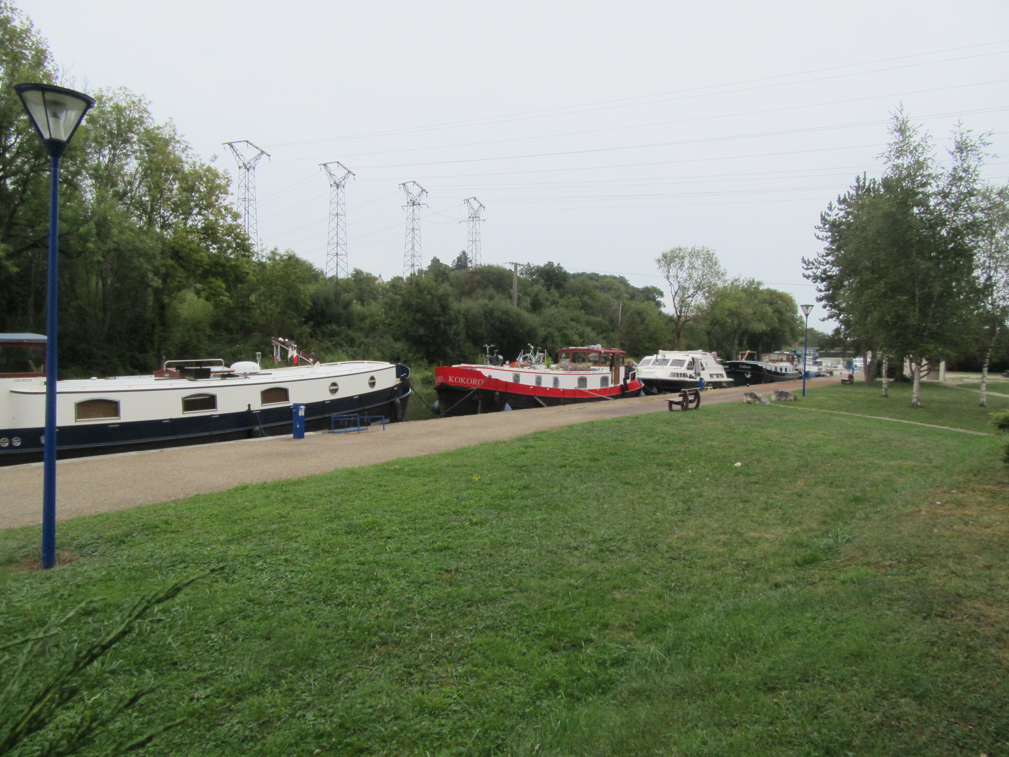 2072489B-A6A0-4313-A2B5-186B44E3B721