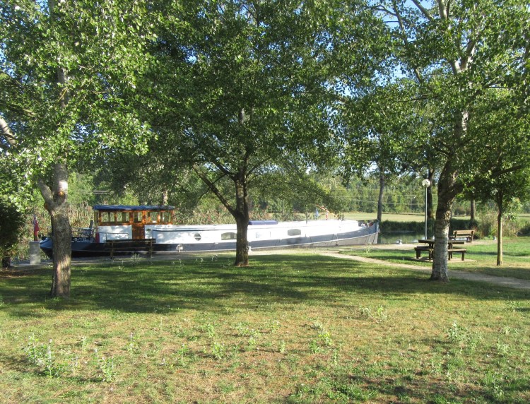 673322F0-38FD-4DA0-8DF8-112EB03EBDF8