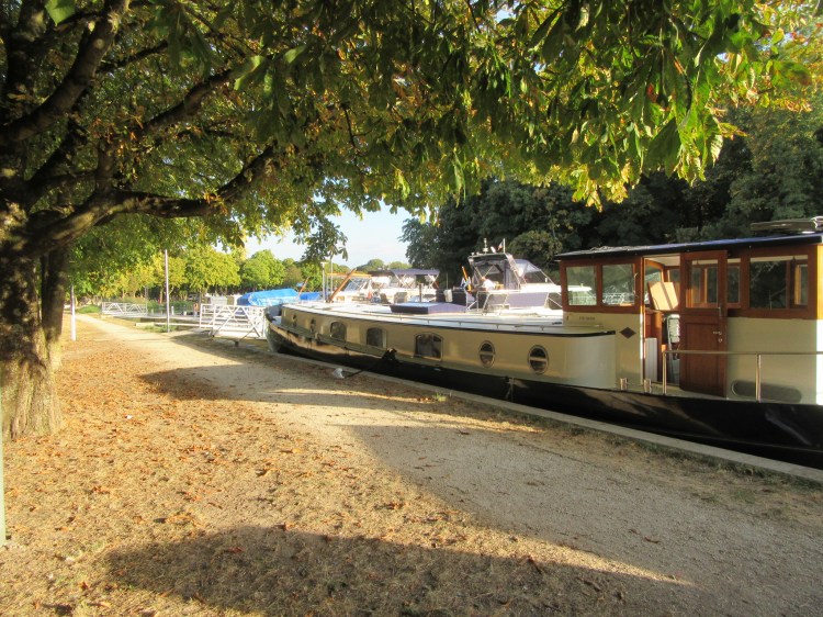 9FBF7BB6-8833-4B29-AB01-6B4224468819